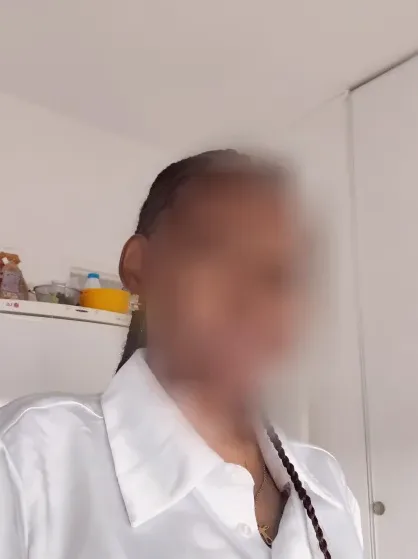 Elif, 34