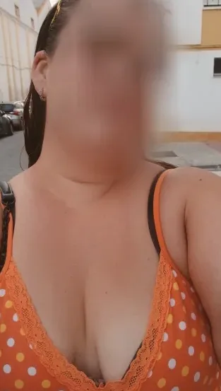 Helena, 24