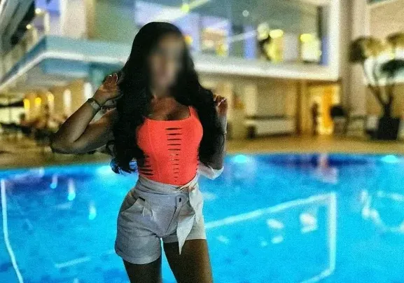 Jovana, 40
