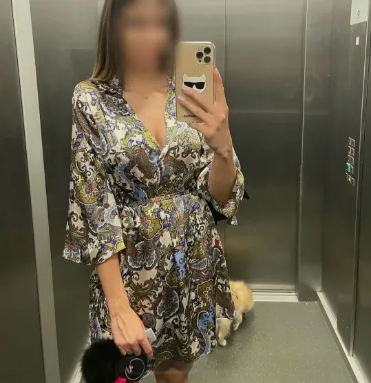 Katja, 25