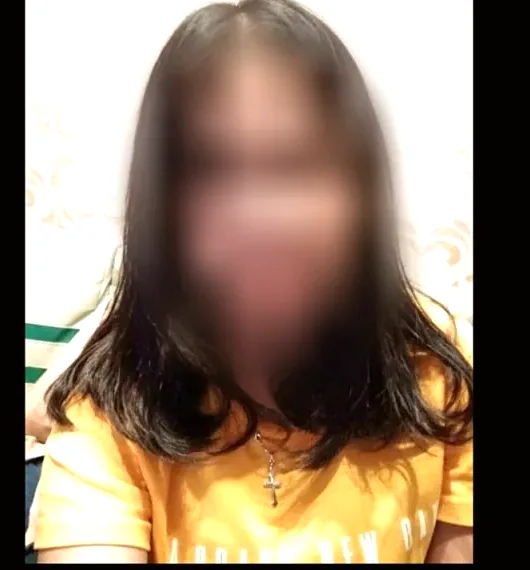 Molly, 27