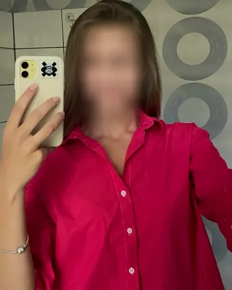 Tilde, 27