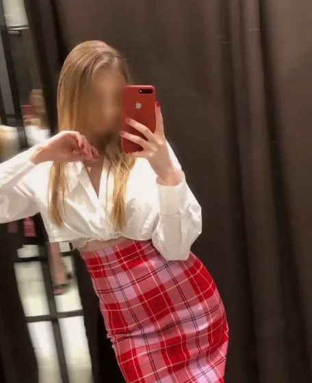 Vilma, 24